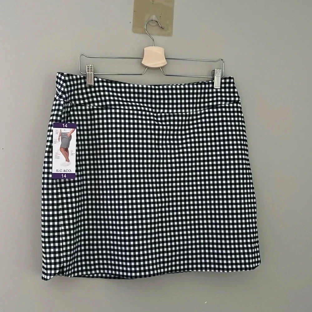 S.C. & Co. Black White Gingham Skort Size 14 NWT